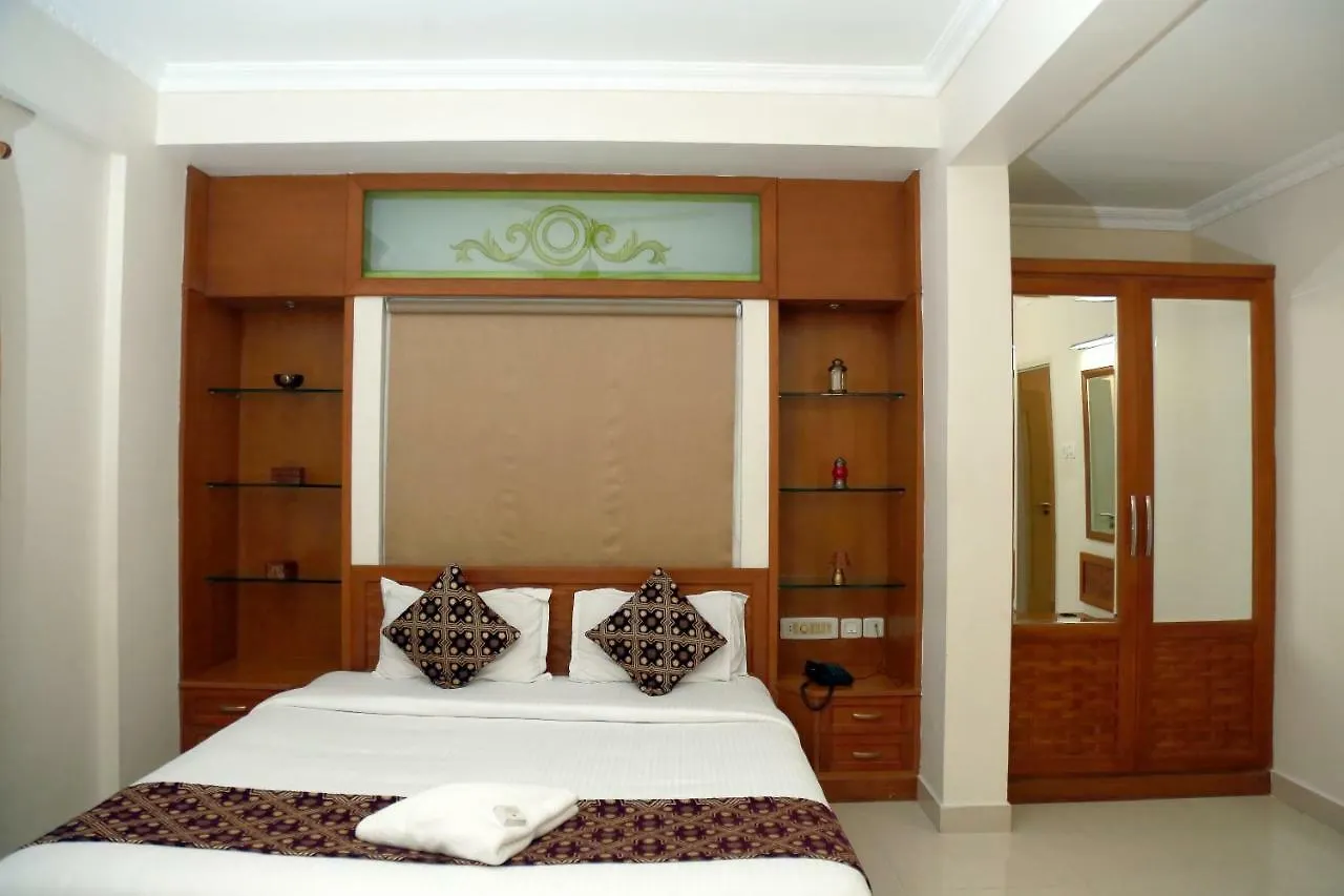 מלון Kochi Masi Residency 3*,  הודו