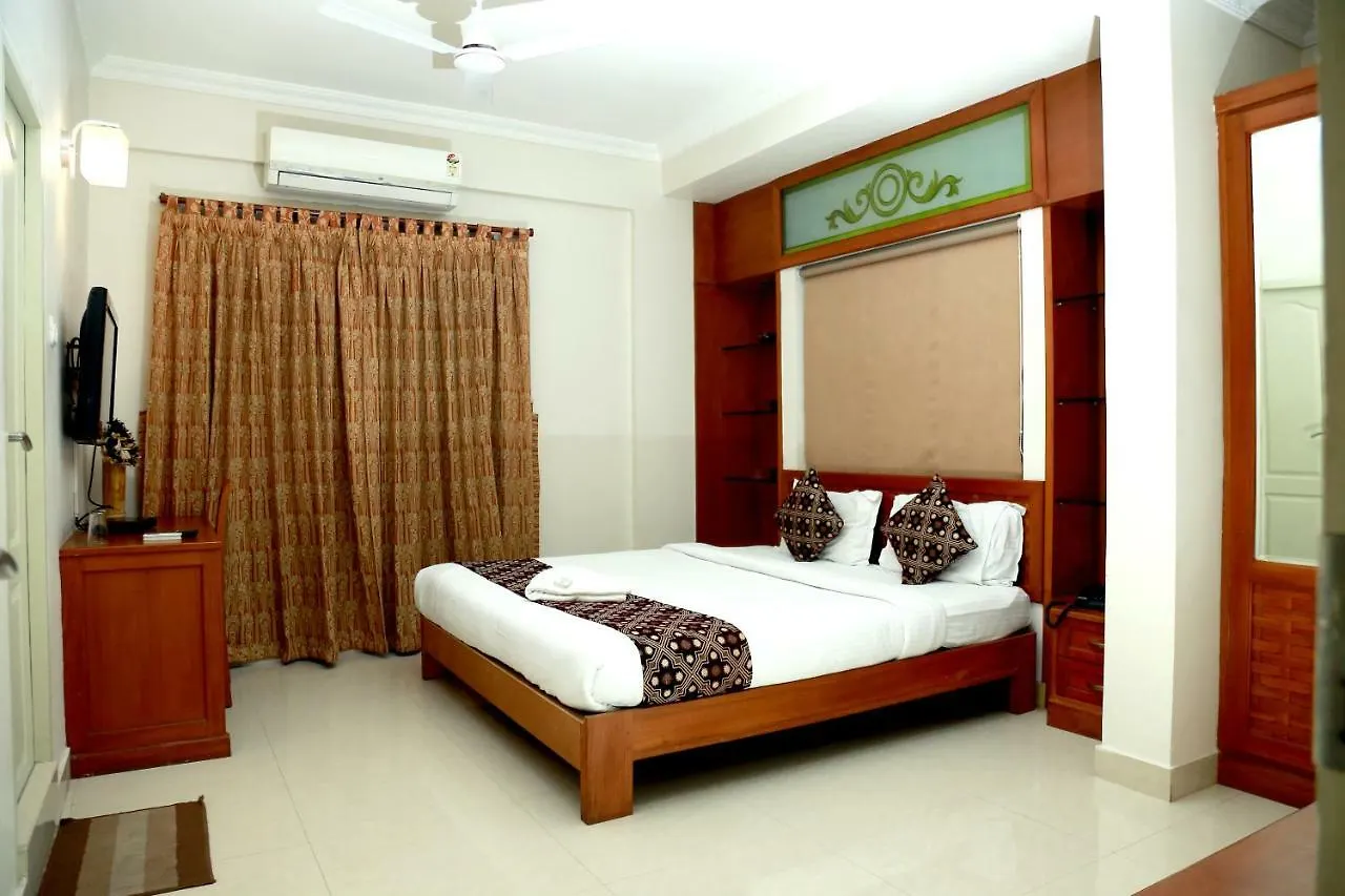 מלון Kochi Masi Residency